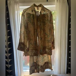 Brand new. Never worn matching vacation set or extremely chic pj matching set.